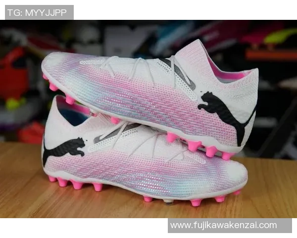 2025年最佳中场球星足球鞋排行榜前十强全面解析 2025年最佳中场球星足球鞋排行榜前十强全面解析